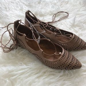 Mossimo lace-up flats